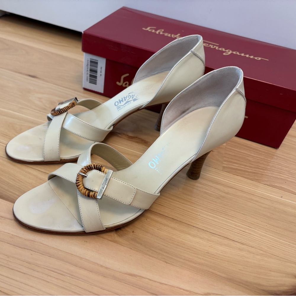 Salvatore Ferragamo Cream Leather Mid-Heel Sandals with Bamboo Accent